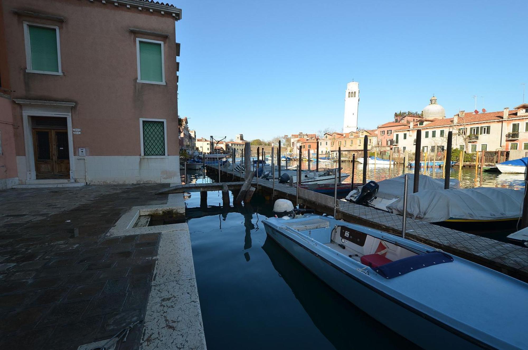 Barbera-Biennale Veneza Exterior foto